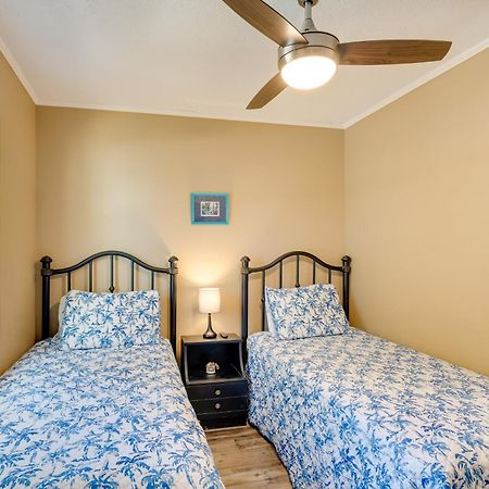Lovely Emerald Isle Home, Walk To Beach! Eksteriør bilde