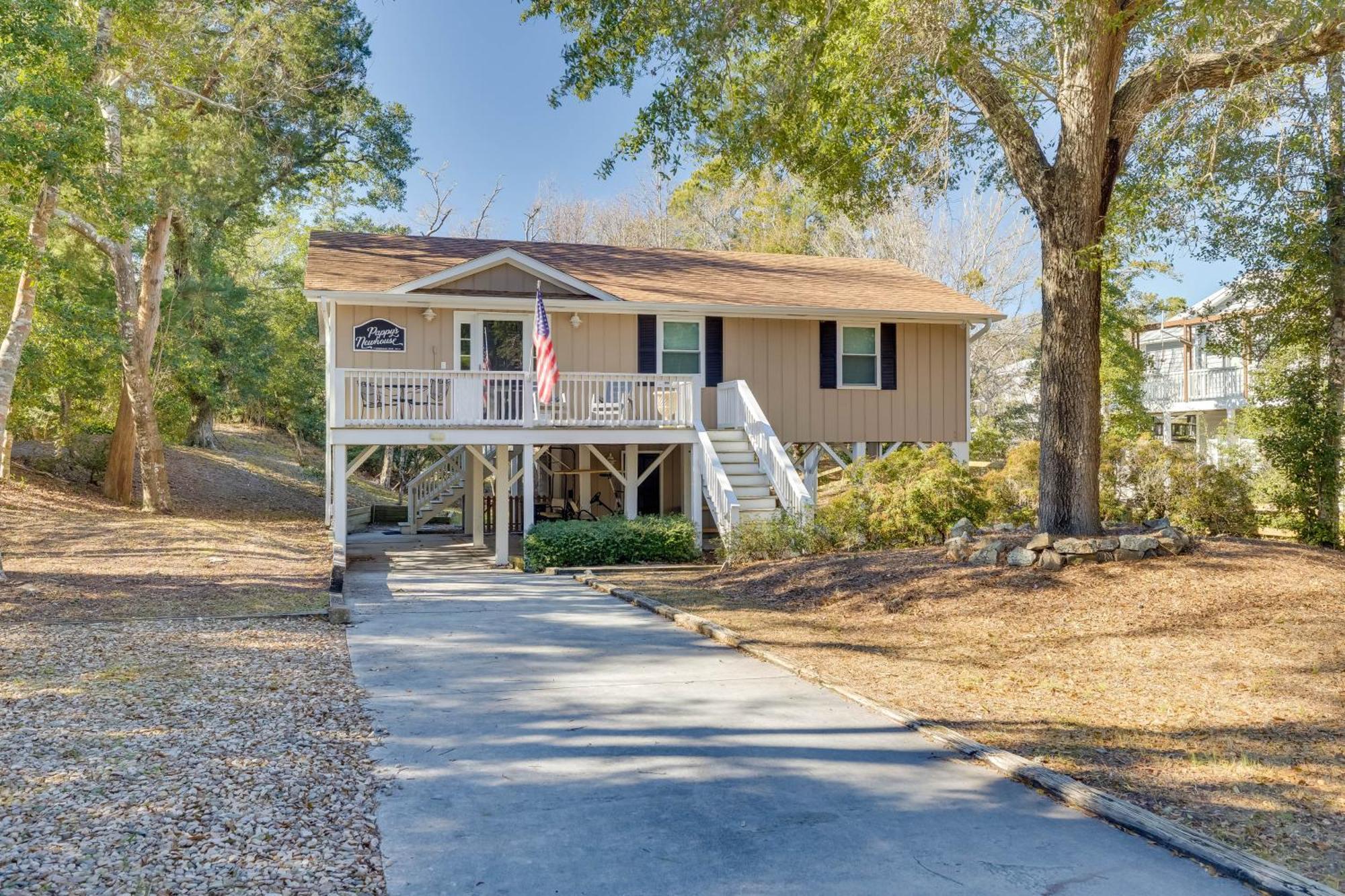 Lovely Emerald Isle Home, Walk To Beach! Eksteriør bilde